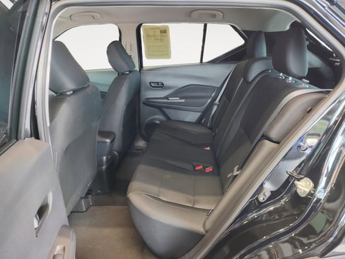Certified 2025 Nissan Kicks Play S FWD image 25