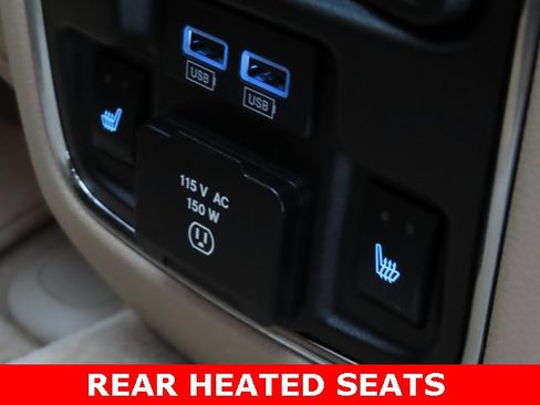 Used 2017 Jeep Grand Cherokee Overland w/ Jeep Active Safety Group image 29