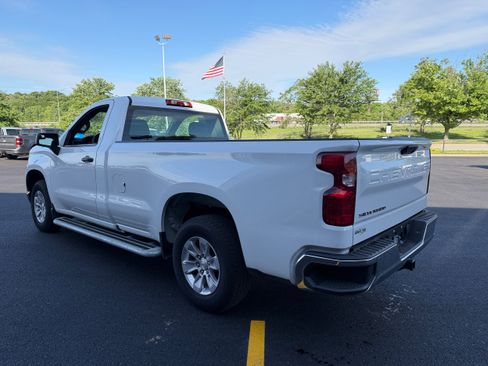 Used 2025 Chevrolet Silverado 1500 W/T RWD image 7