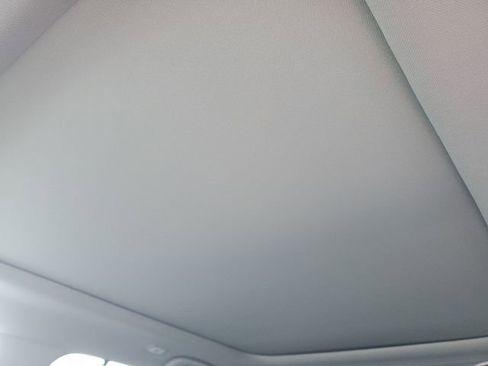 Used 2023 Honda Pilot Elite image 38