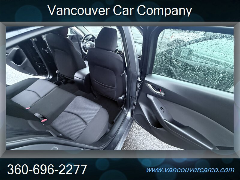 Used 2014 MAZDA MAZDA3 i Touring FWD image 13