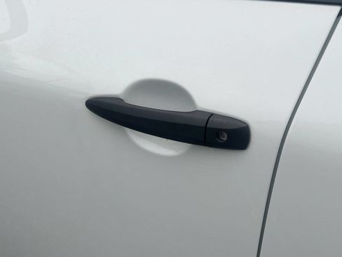 Certified 2023 Nissan Rogue S AWD/4WD image 30