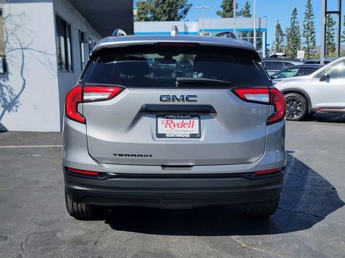Certified 2023 GMC Terrain SLE w/ Driver Convenience Package image 7