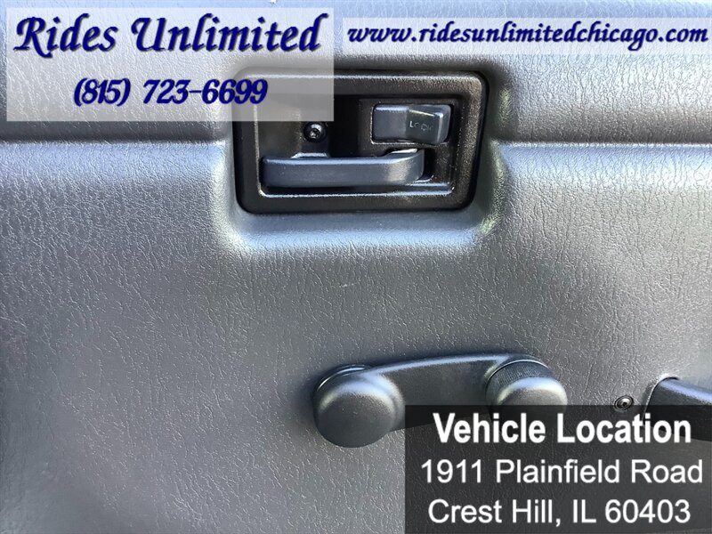 Used 2005 Jeep Wrangler Unlimited AWD/4WD image 24