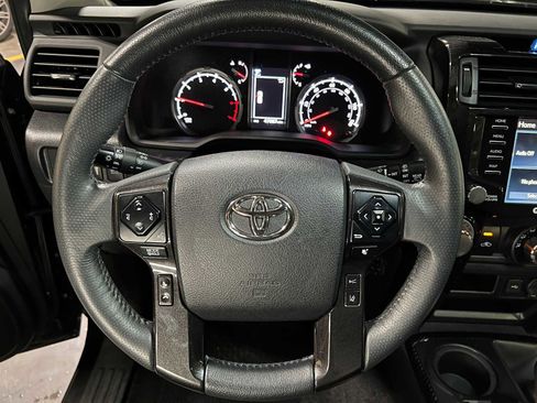 Used 2021 Toyota 4Runner TRD Off-Road Premium w/ Moonroof Package AWD/4WD image 27
