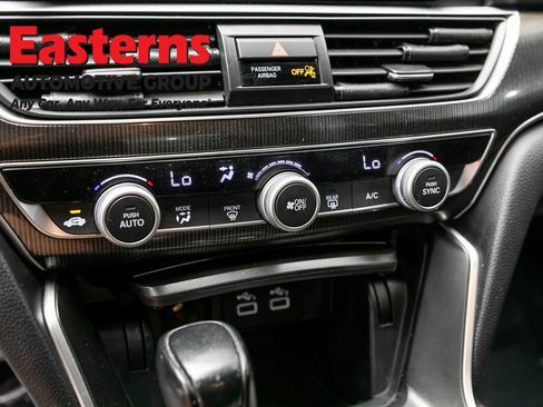 Used 2021 Honda Accord Sport image 19