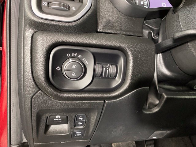 Used 2025 RAM 1500 Big Horn AWD/4WD image 26