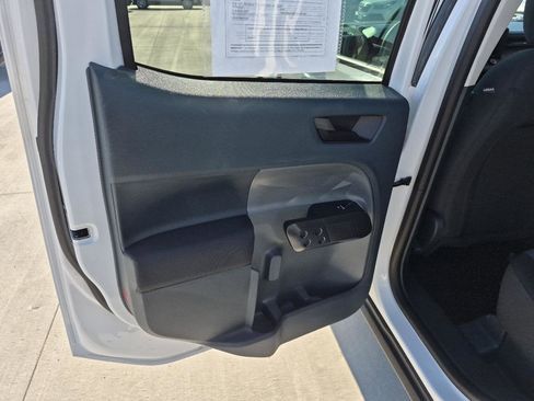 Used 2023 Ford Maverick XL image 11