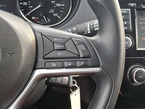 Used 2019 Nissan Rogue S AWD/4WD image 21
