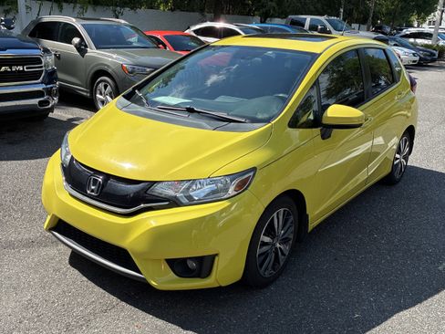 Used 2015 Honda Fit EX image 1