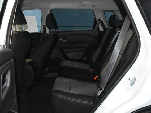 New 2026 Nissan Rogue SV w/ Cold Weather Package FWD image 17