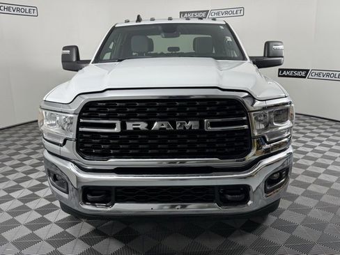 Used 2024 RAM 3500 Big Horn image 9