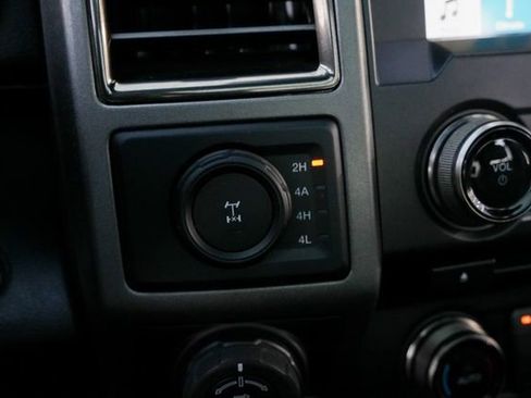 Used 2018 Ford F150 Raptor w/ Equipment Group 802A Luxury image 49