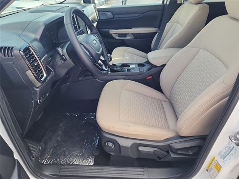 New 2025 Ford Ranger XLT w/ Trailer Tow Package image 17