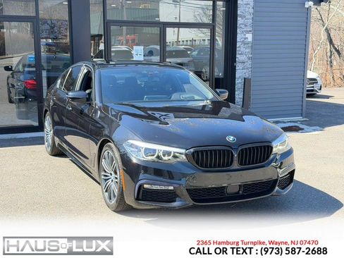 Used 2018 BMW 530i xDrive w/ M Sport Package image 7