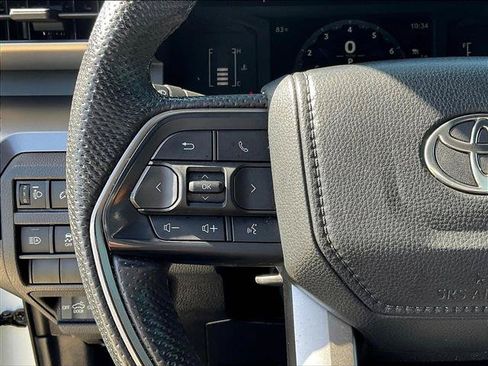 Used 2024 Toyota Tacoma SR5 w/ SR5 Upgrade Package RWD image 19