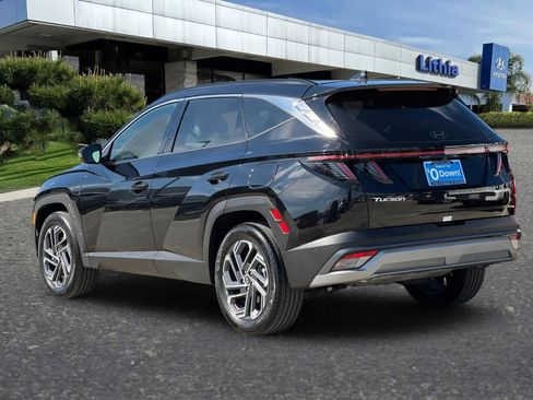 Certified 2025 Hyundai Tucson Limited image 7