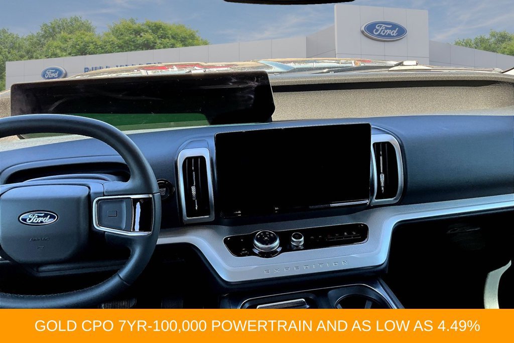 Certified 2025 Ford Expedition Active AWD/4WD image 9