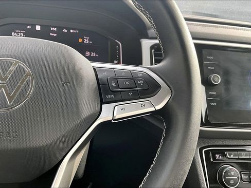 Used 2021 Volkswagen Atlas SEL Premium image 13