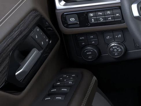 New 2026 GMC Yukon XL Denali Ultimate w/ LPO, Floor Liner Package AWD/4WD image 22