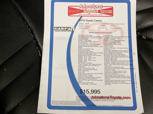 Used 2015 Toyota Camry XSE FWD image 3