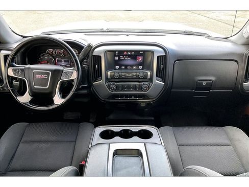 Used 2014 GMC Sierra 1500 SLE image 17
