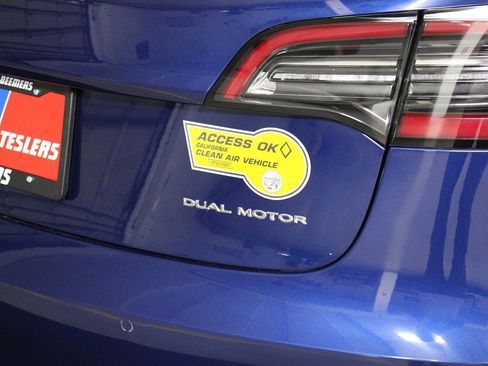 Used 2022 Tesla Model 3 Long Range image 13