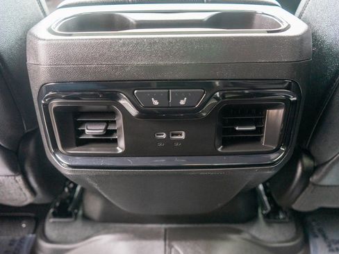 Used 2025 GMC Sierra 3500 AT4 w/ AT4 Premium Plus Package AWD/4WD image 14