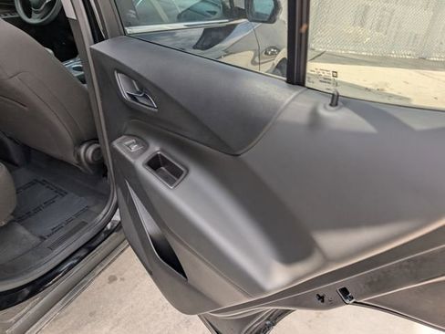 Used 2022 Chevrolet Equinox LT image 31