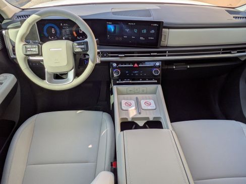 New 2026 Hyundai Santa Fe SE image 15