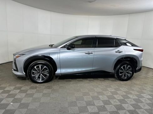 Used 2024 Lexus RZ 300e Premium image 6