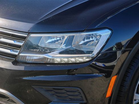 Used 2019 Volkswagen Tiguan S w/ Driver Assistance Package image 4