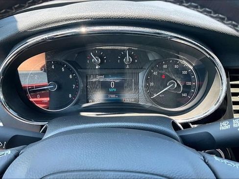 Used 2022 Buick Encore Preferred w/ Safety Package AWD/4WD image 13