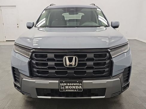 New 2026 Honda Pilot EX-L image 3