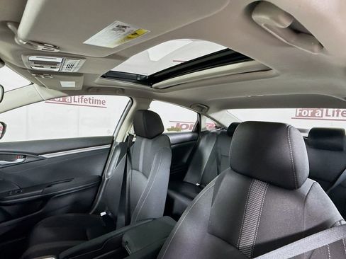 Used 2020 Honda Civic EX image 10