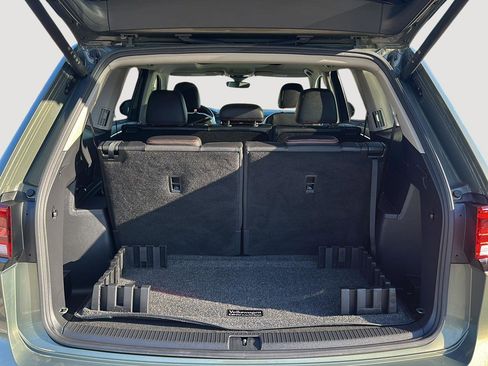 Certified 2025 Volkswagen Atlas Peak Edition SE AWD/4WD image 16