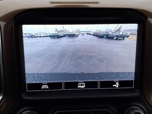 Certified 2021 Chevrolet Silverado 1500 High Country w/ Safety Package II image 15