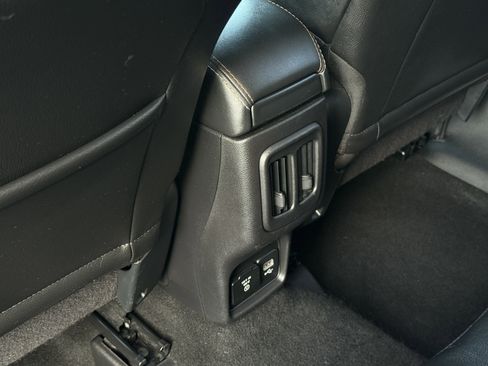 Used 2019 Jeep Compass Latitude w/ Popular Equipment Group image 36