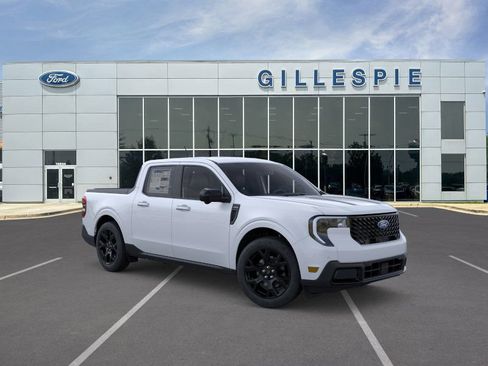 New 2026 Ford Maverick Lariat w/ Black Appearance Package image 7