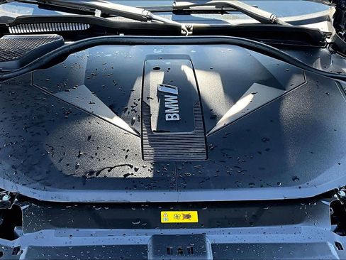 Certified 2024 BMW i5 eDrive40i w/ Premium Package image 33