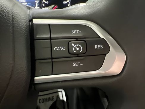 Used 2023 Jeep Compass Latitude AWD/4WD image 21