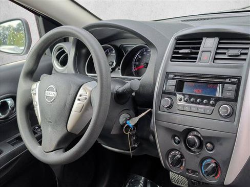 Used 2018 Nissan Versa SV FWD image 22