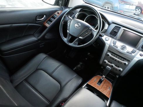 Used 2014 Nissan Murano LE w/ Platinum Edition Package image 9