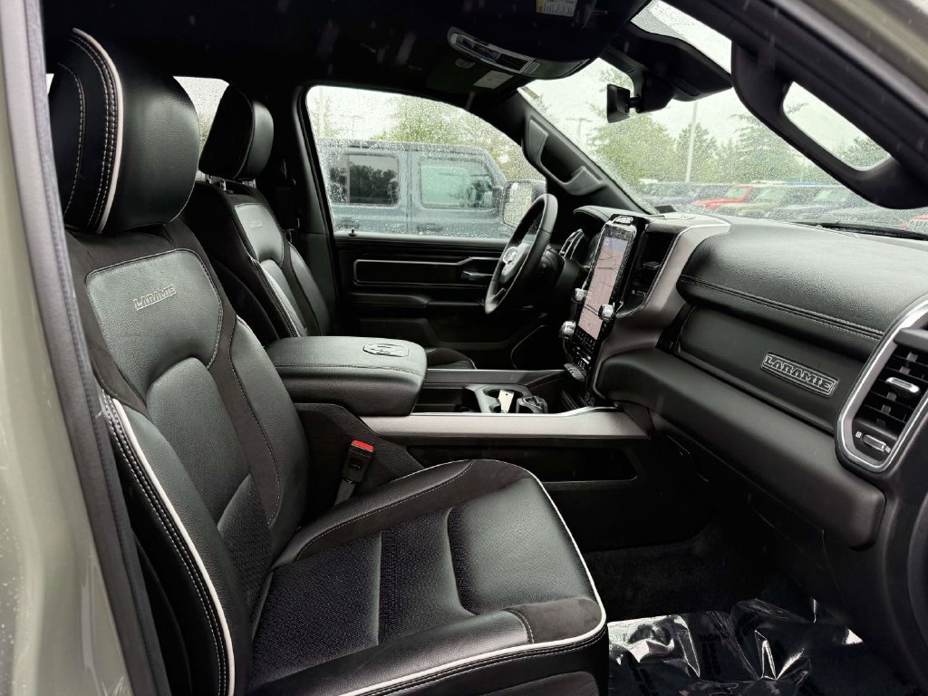 Used 2026 RAM 1500 Laramie AWD/4WD image 14