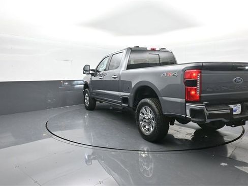 Used 2023 Ford F350 Lariat w/ Tow Technology Package image 5