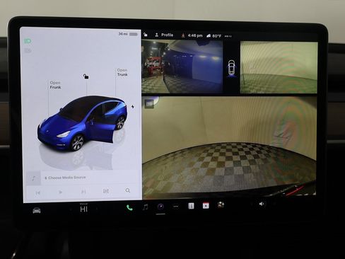 Used 2023 Tesla Model Y Long Range image 33