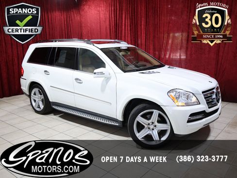 Used 2011 Mercedes-Benz GL 550 4MATIC image 1