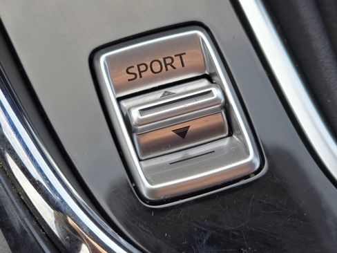 Used 2023 MAZDA CX-9 Carbon Edition image 11