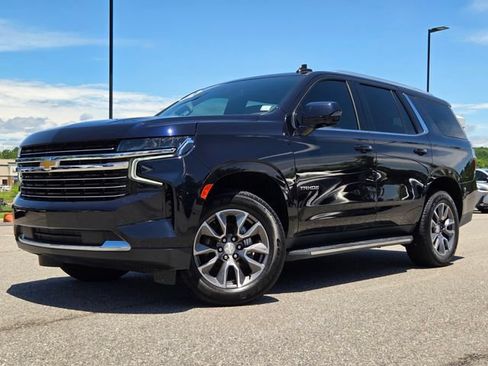 Used 2022 Chevrolet Tahoe LT w/ LT Signature Plus Package AWD/4WD image 27