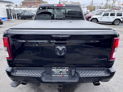 Used 2022 RAM 1500 Big Horn AWD/4WD image 6